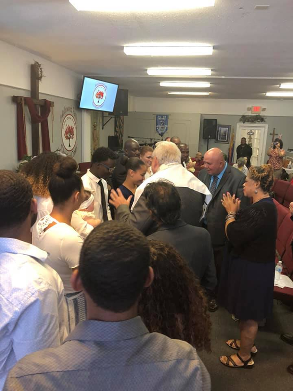 Hollywood-Faith-Sunday-Services
